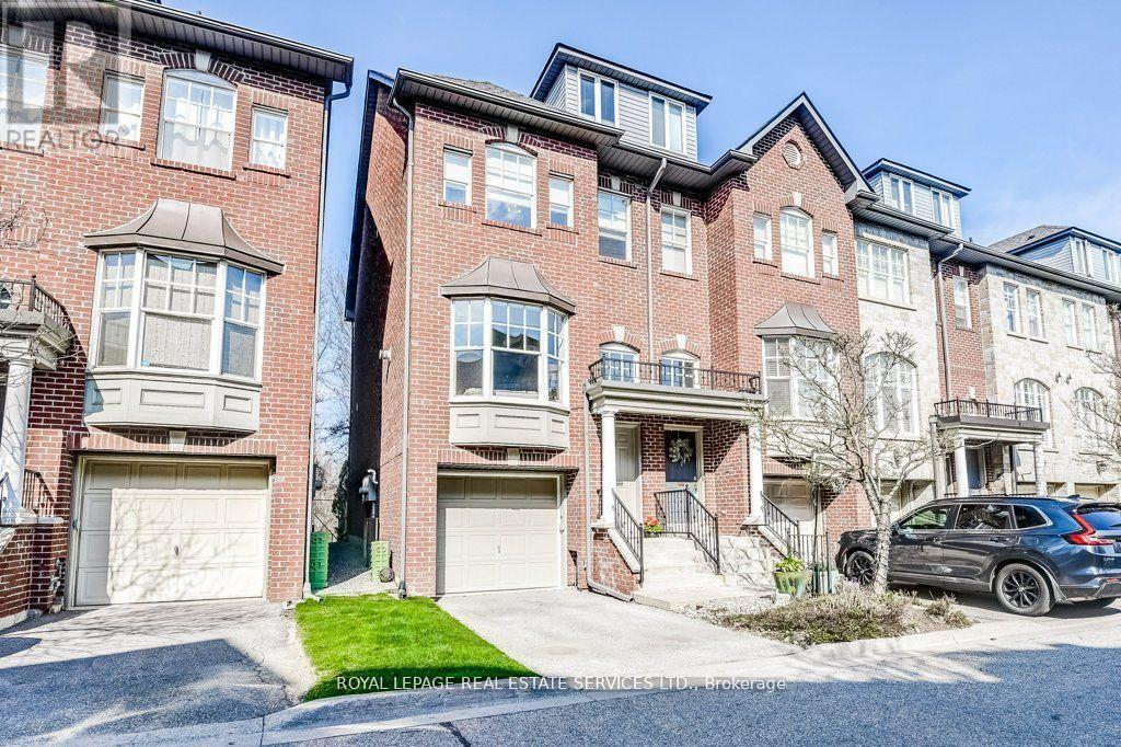 












17 LEAVES TERRACE

,
Toronto,




Ontario
M8Y4H4

