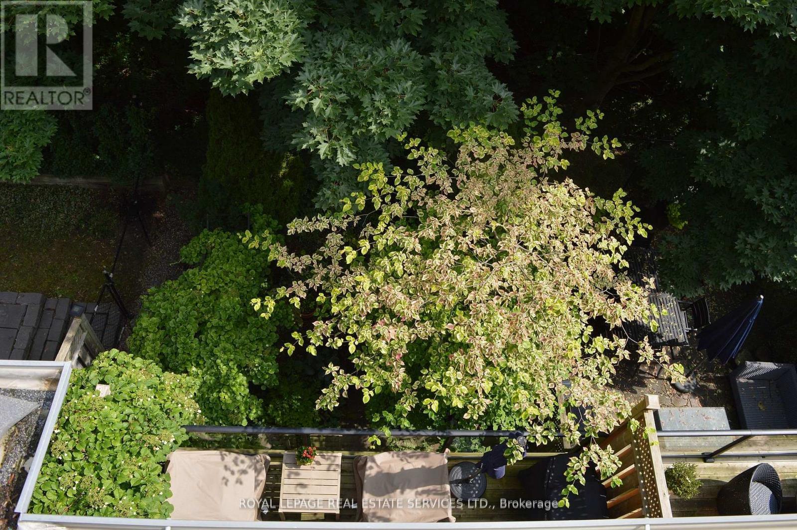












17 LEAVES TERRACE

,
Toronto,




Ontario
M8Y4H4

