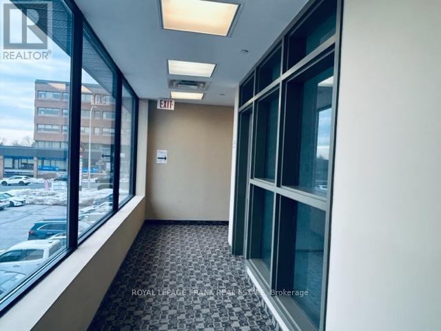 












204 - 114 DUNDAS STREET E

,
Whitby (Downtown Whitby),




Ontario
L1N2H7


