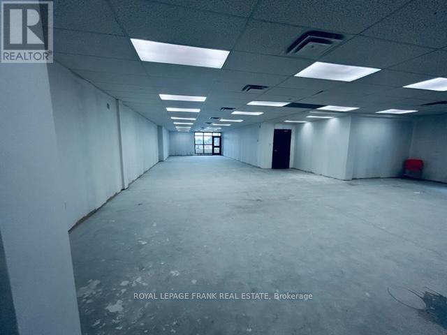 












204 - 114 DUNDAS STREET E

,
Whitby (Downtown Whitby),




Ontario
L1N2H7

