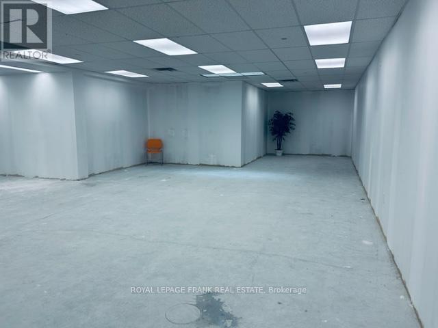 












204 - 114 DUNDAS STREET E

,
Whitby (Downtown Whitby),




Ontario
L1N2H7

