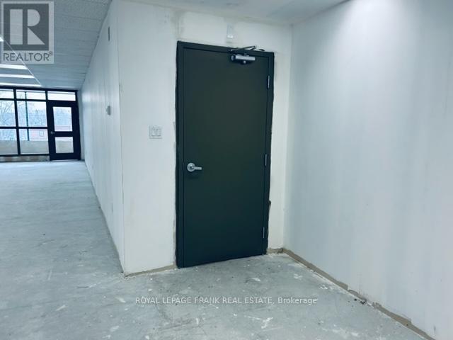 












204 - 114 DUNDAS STREET E

,
Whitby (Downtown Whitby),




Ontario
L1N2H7

