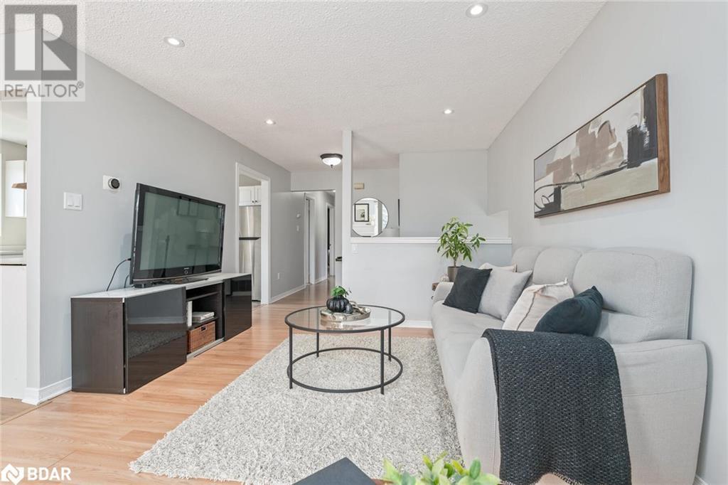 












338 WHITEHEAD Crescent

,
Bolton,




Ontario
L7E3Y4


