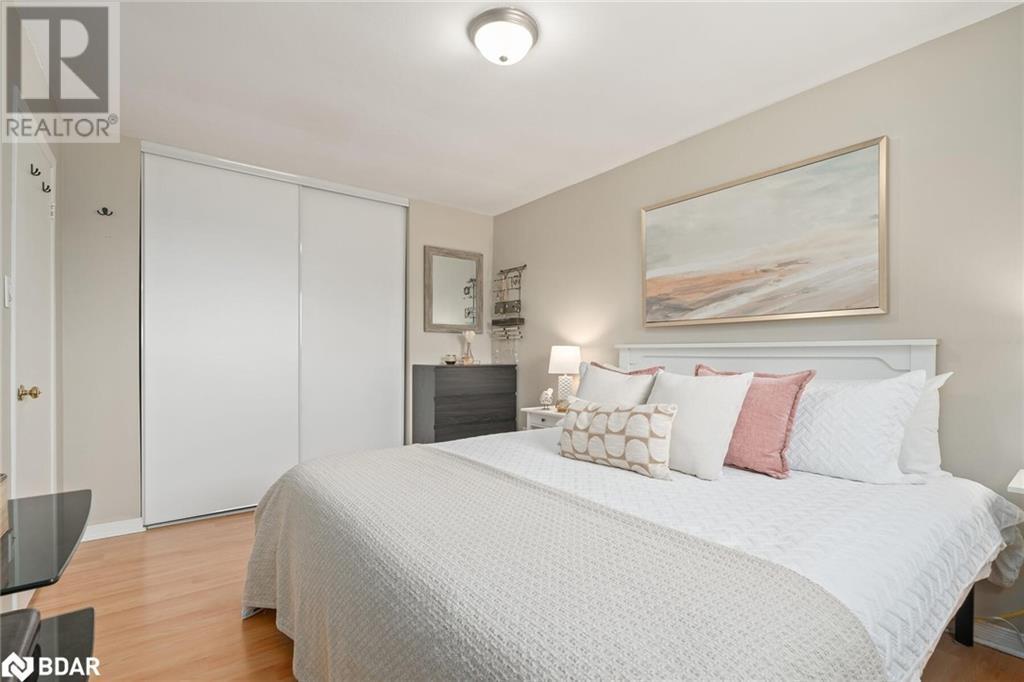












338 WHITEHEAD Crescent

,
Bolton,




Ontario
L7E3Y4

