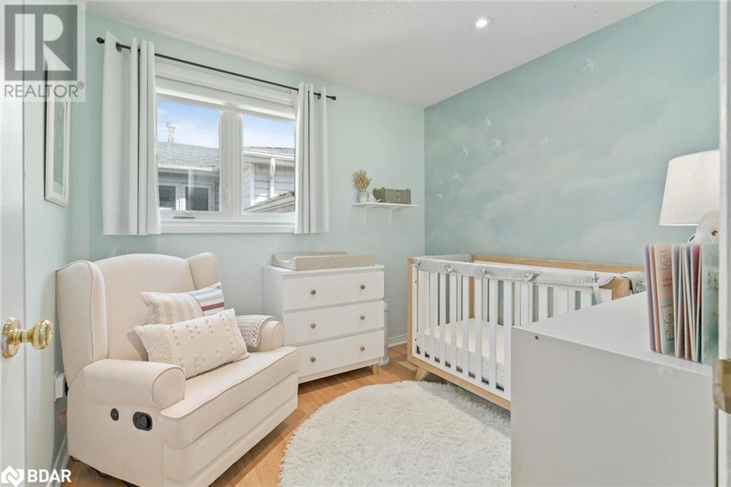 












338 WHITEHEAD Crescent

,
Bolton,




Ontario
L7E3Y4


