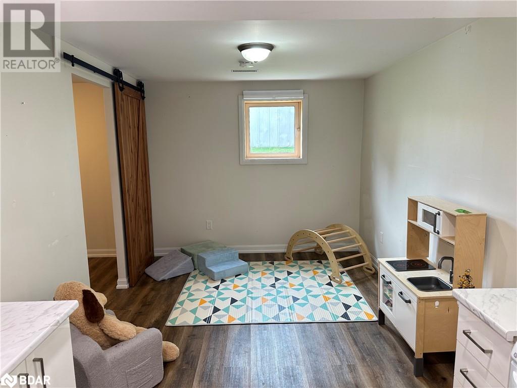 












338 WHITEHEAD Crescent

,
Bolton,




Ontario
L7E3Y4

