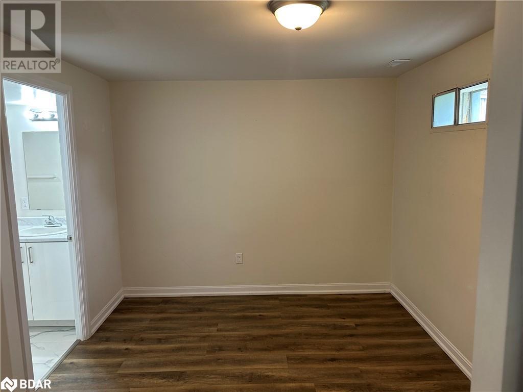 












338 WHITEHEAD Crescent

,
Bolton,




Ontario
L7E3Y4

