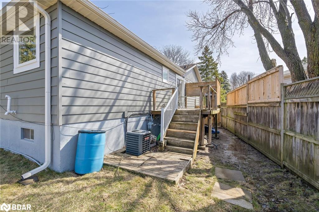 












338 WHITEHEAD Crescent

,
Bolton,




Ontario
L7E3Y4


