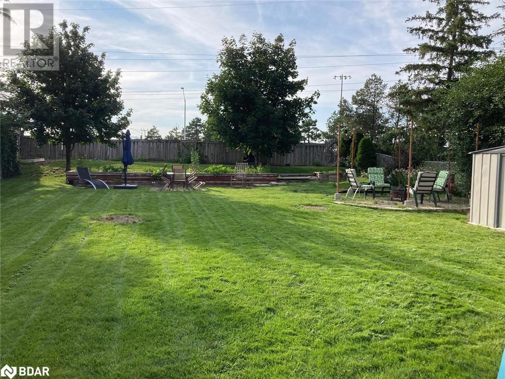 












338 WHITEHEAD Crescent

,
Bolton,




Ontario
L7E3Y4

