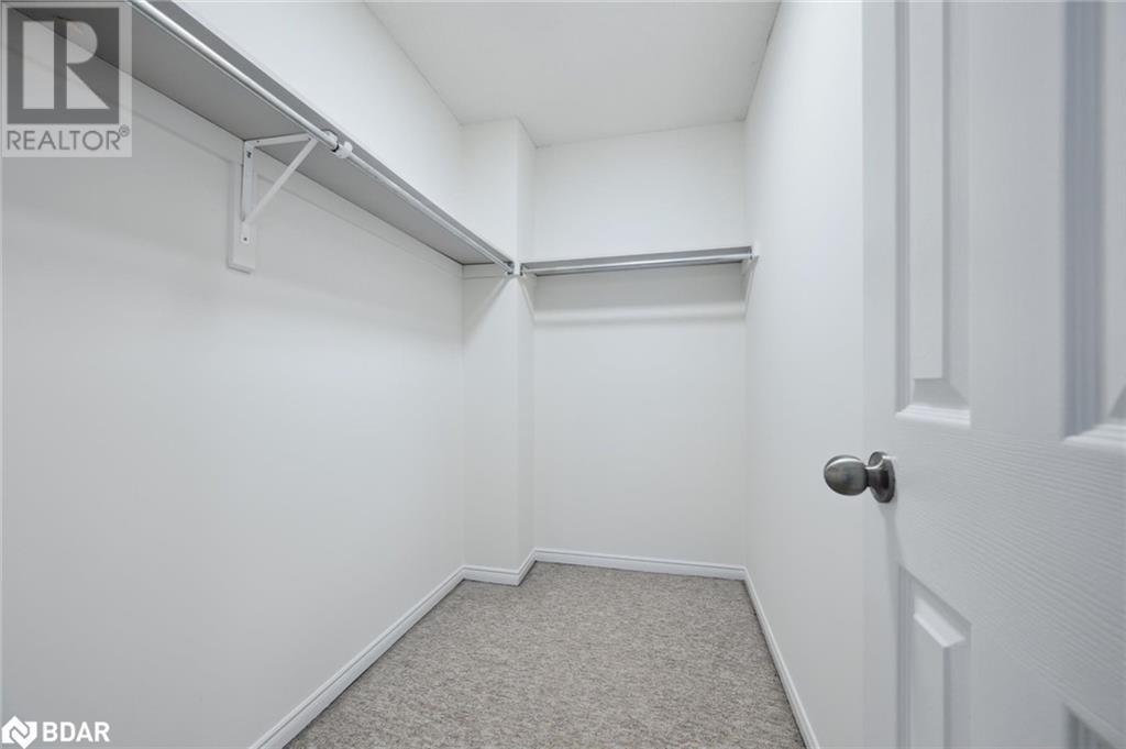 












930 BLIZZARD Road

,
Mississauga,




Ontario
L5V1T1

