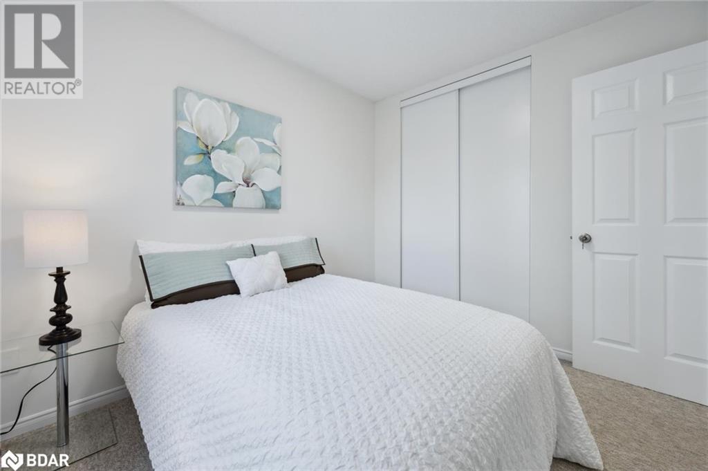 












930 BLIZZARD Road

,
Mississauga,




Ontario
L5V1T1

