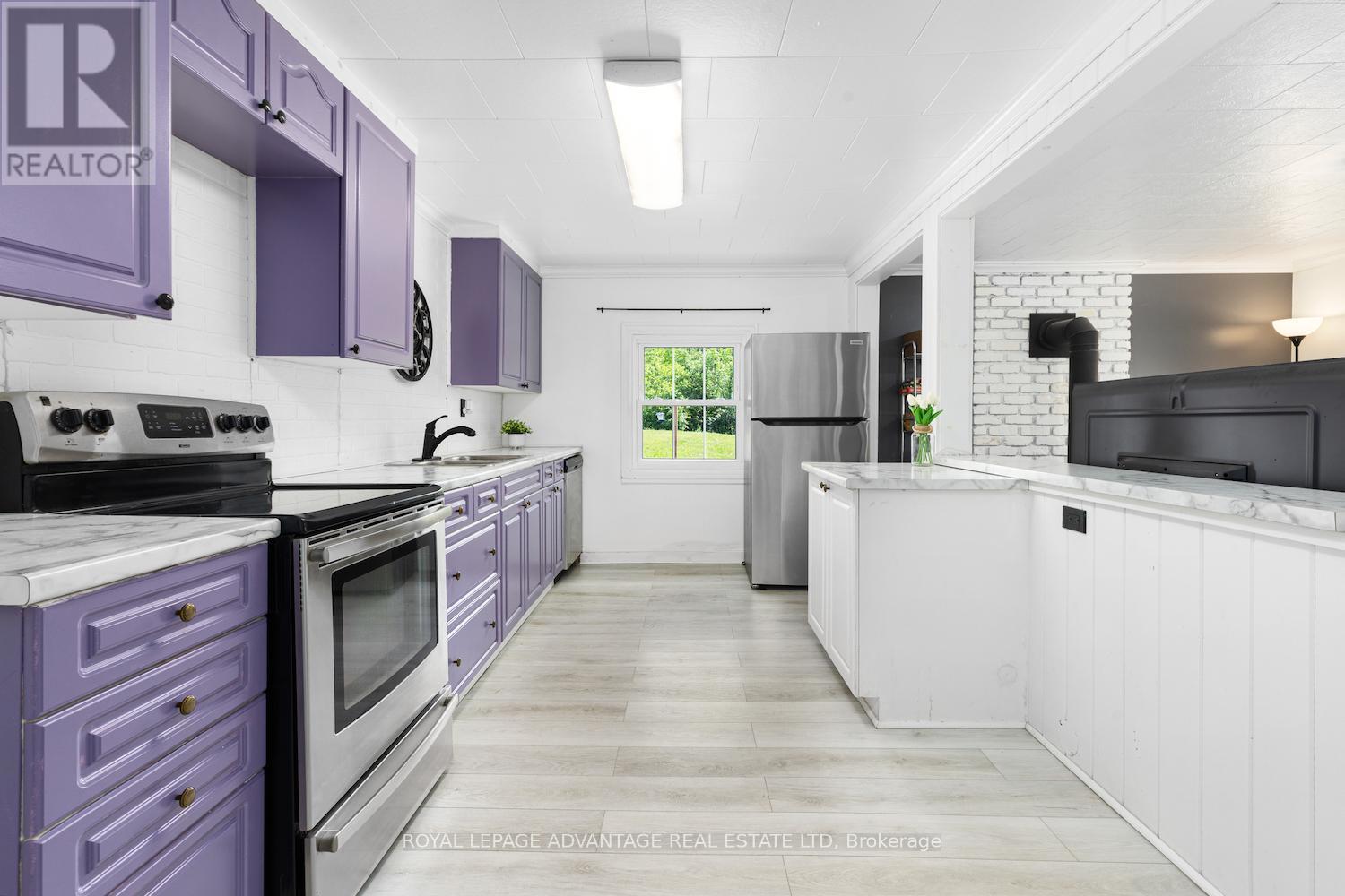 












5770 HIGHWAY 43 HIGHWAY

,
Drummond/North Elmsley,




Ontario
K7H3C7


