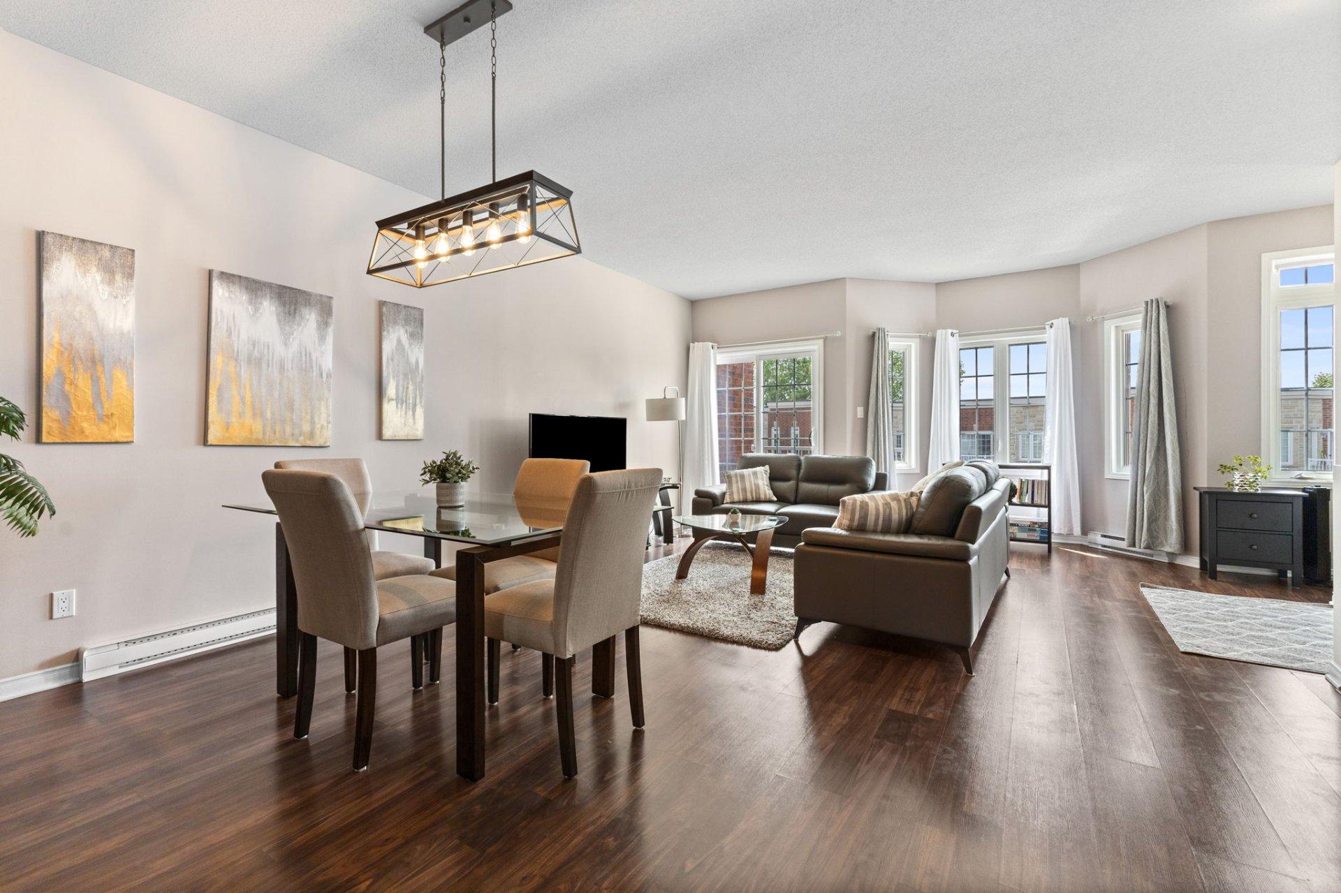 









817


Boul. de la Cité

, 3,
Gatineau (Gatineau),




QC
J8R0G2

