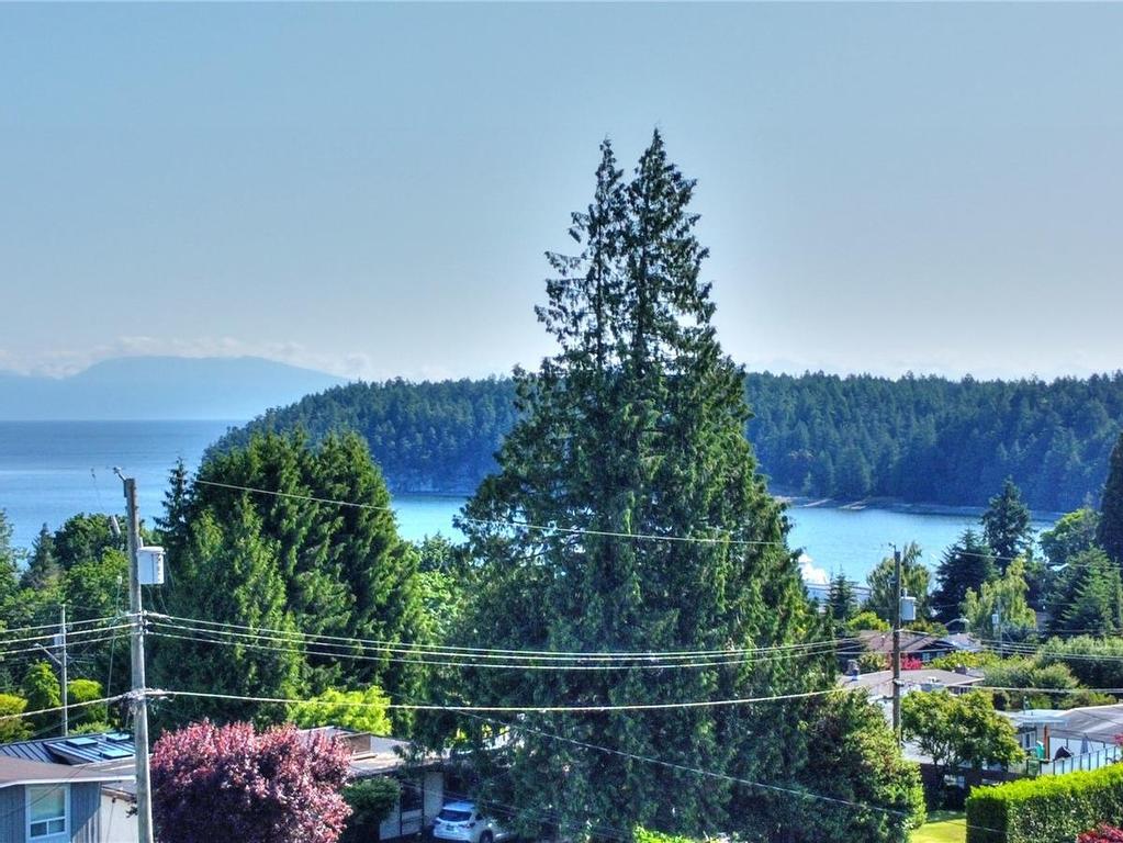 









985


Malaspina

Cres,
Nanaimo,




BC
V9S 2Z9

