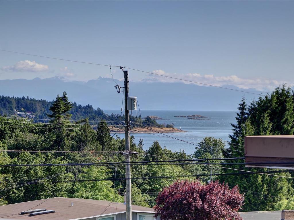 









985


Malaspina

Cres,
Nanaimo,




BC
V9S 2Z9

