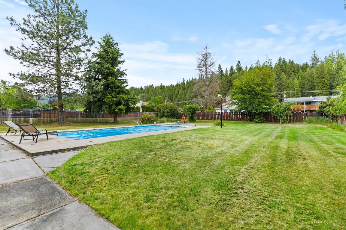 









704


Bradford

Road,
Barriere,




BC
V0E 1E0

