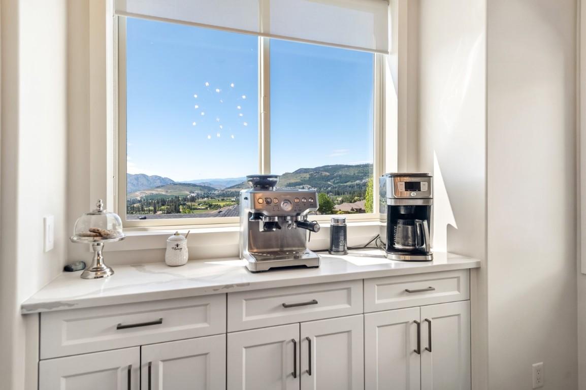 









2541


Copper Ridge

Drive,
West Kelowna,




BC
V4T 2X6

