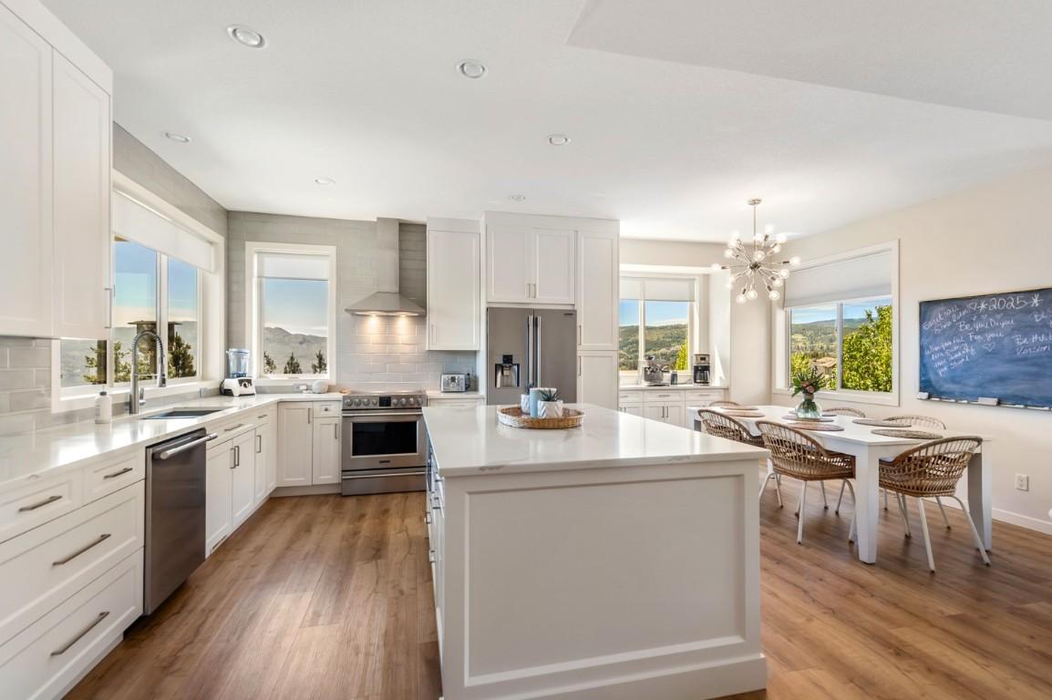 









2541


Copper Ridge

Drive,
West Kelowna,




BC
V4T 2X6

