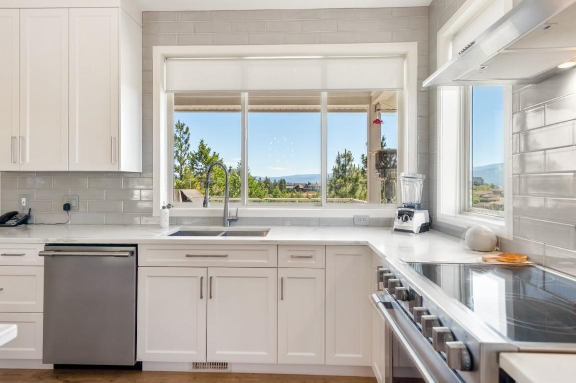 









2541


Copper Ridge

Drive,
West Kelowna,




BC
V4T 2X6

