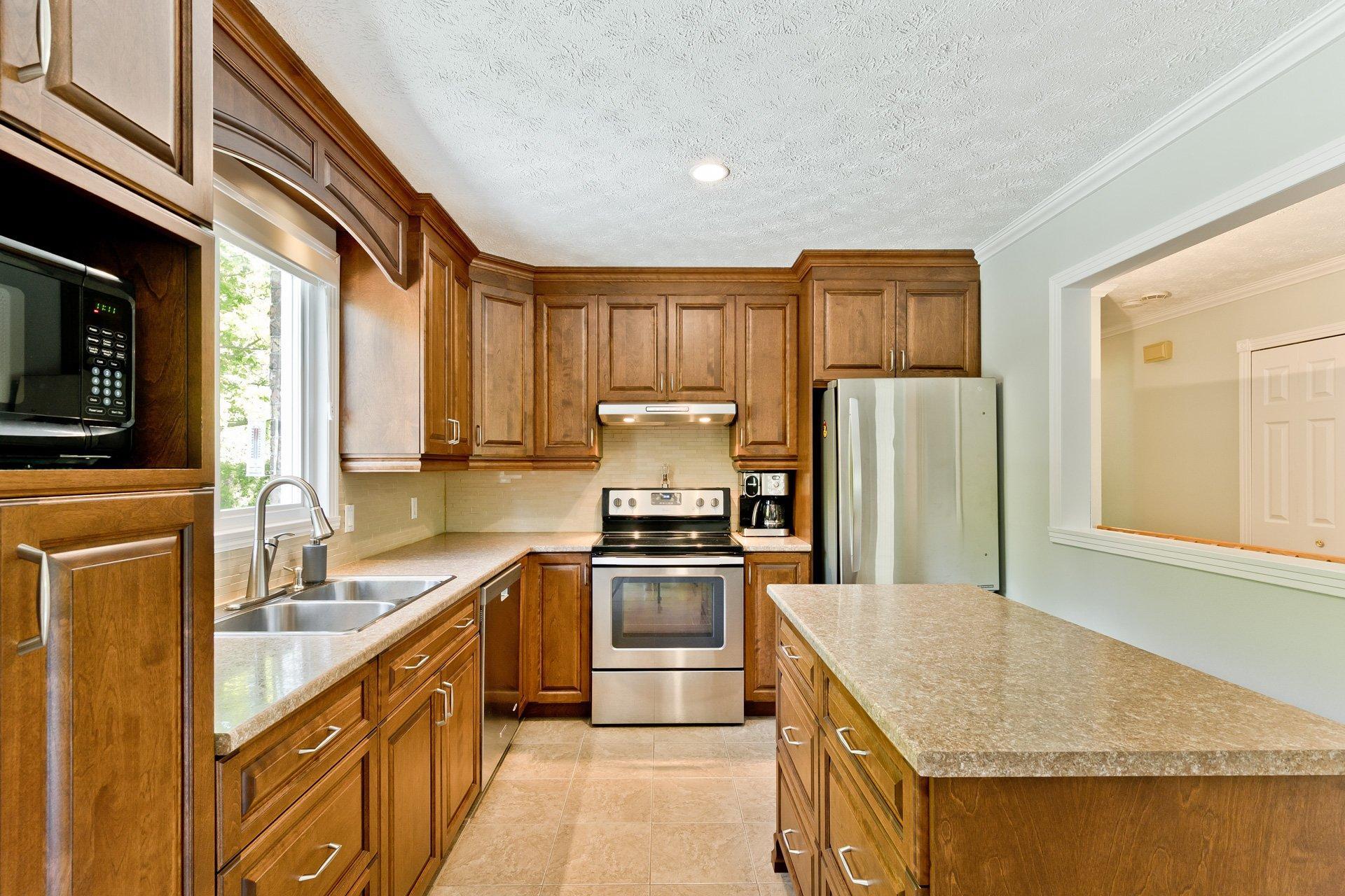 









444


Rue Jeanne-Mance

,
Coaticook,




QC
J1A1W5

