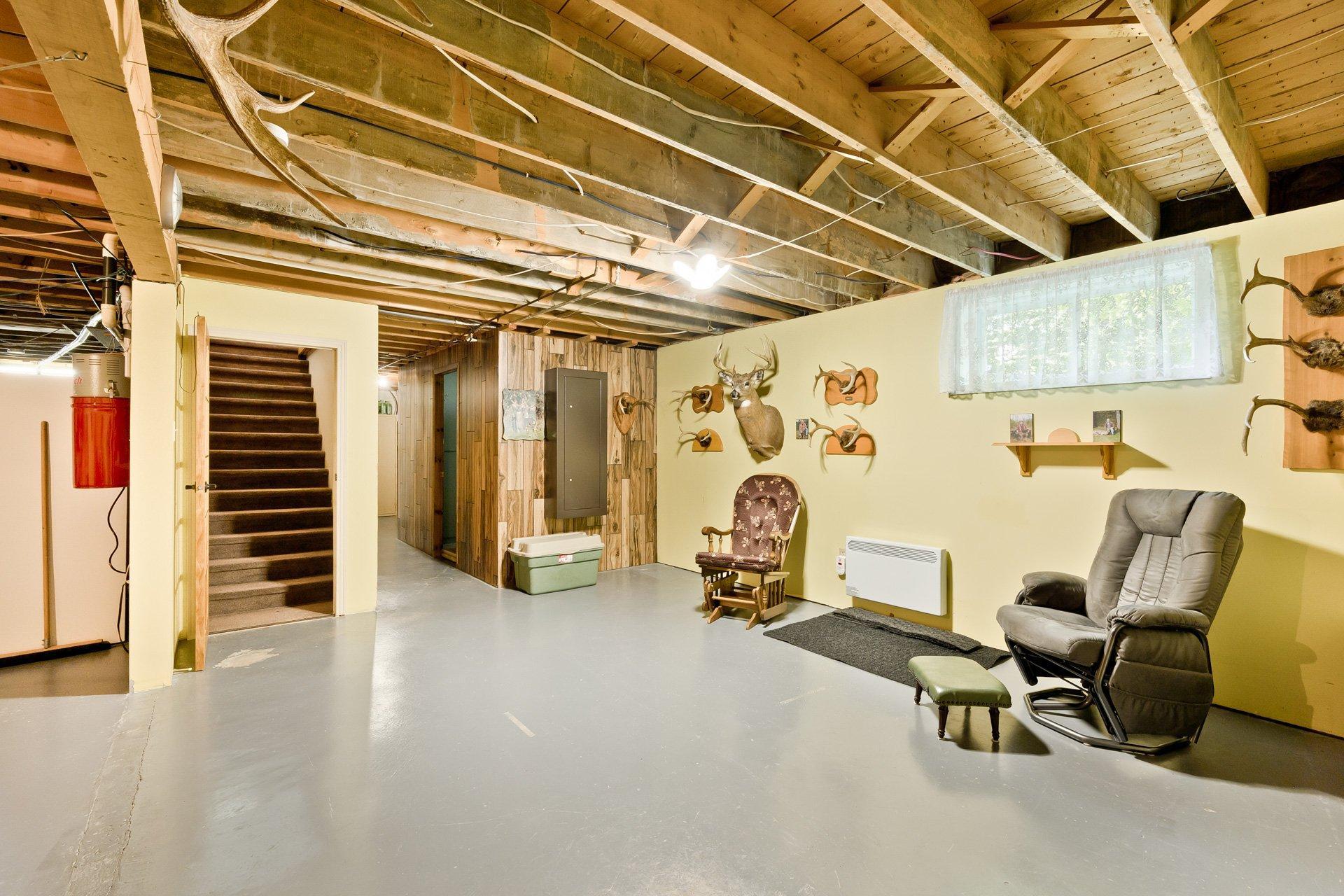 









444


Rue Jeanne-Mance

,
Coaticook,




QC
J1A1W5

