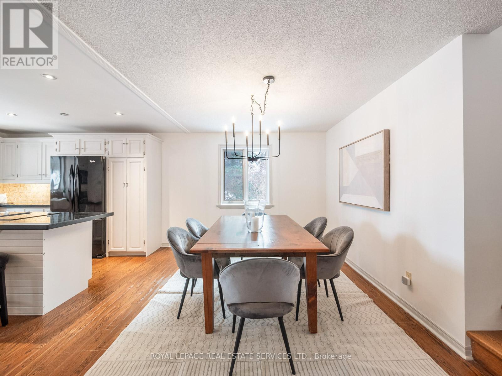 












15754 HEART LAKE ROAD

,
Caledon,




Ontario
L7C2L2

