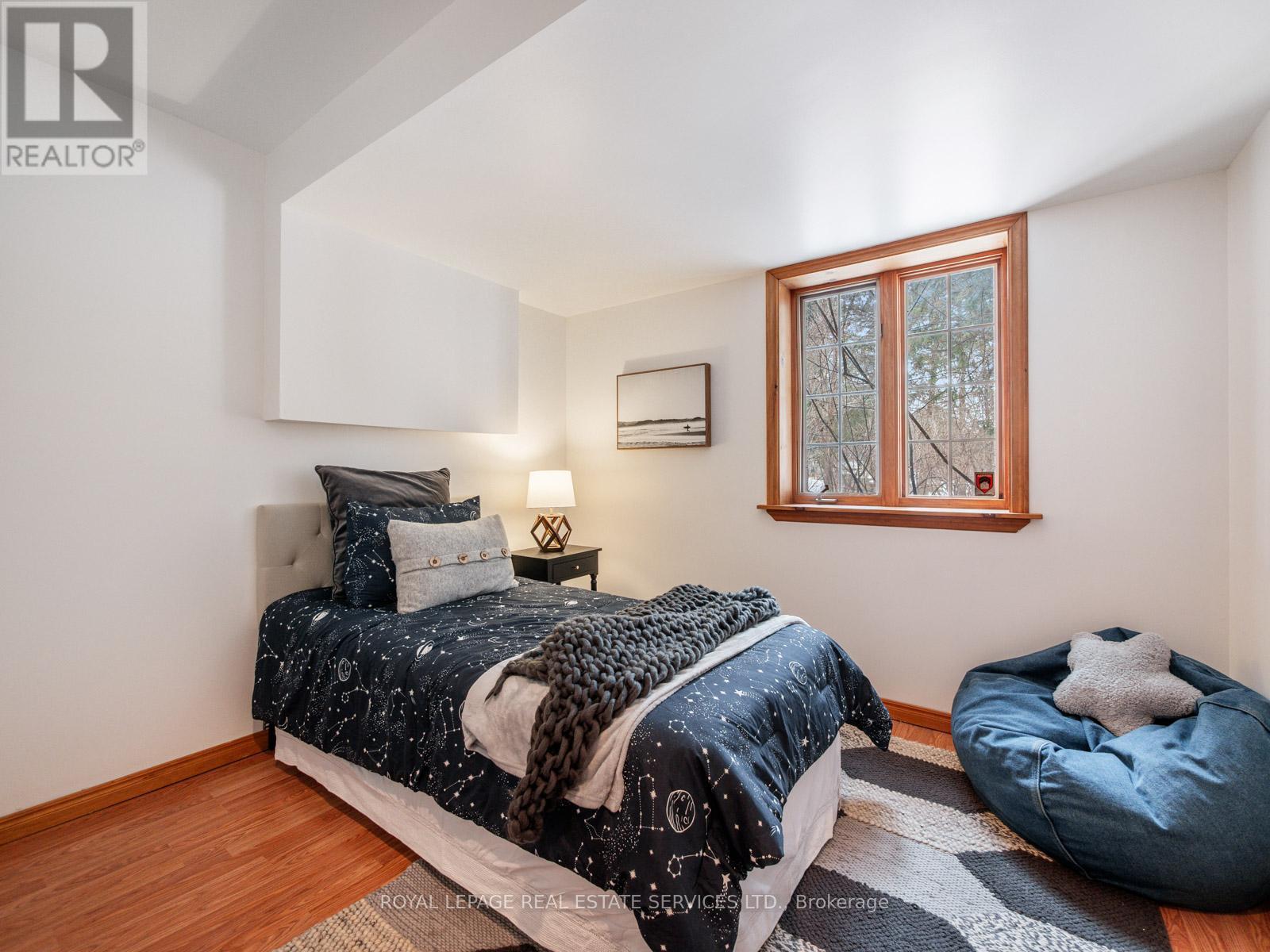 












15754 HEART LAKE ROAD

,
Caledon,




Ontario
L7C2L2

