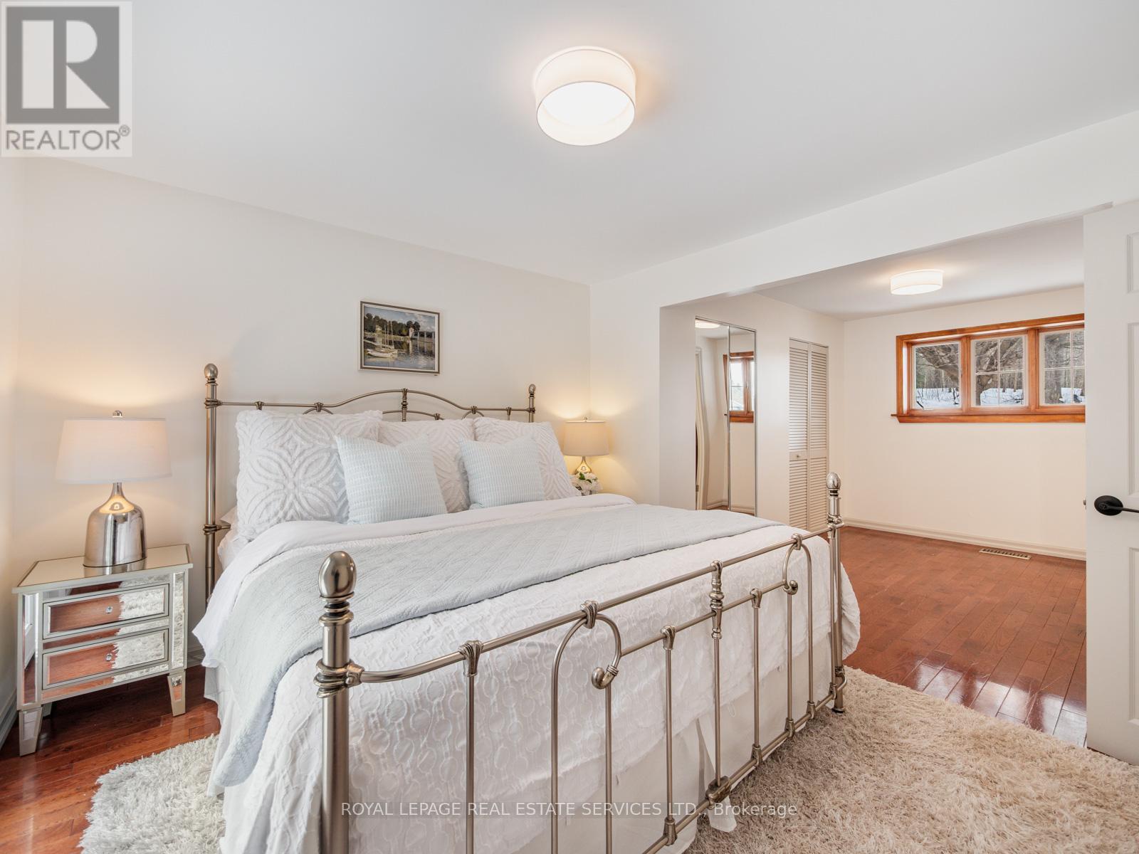 












15754 HEART LAKE ROAD

,
Caledon,




Ontario
L7C2L2

