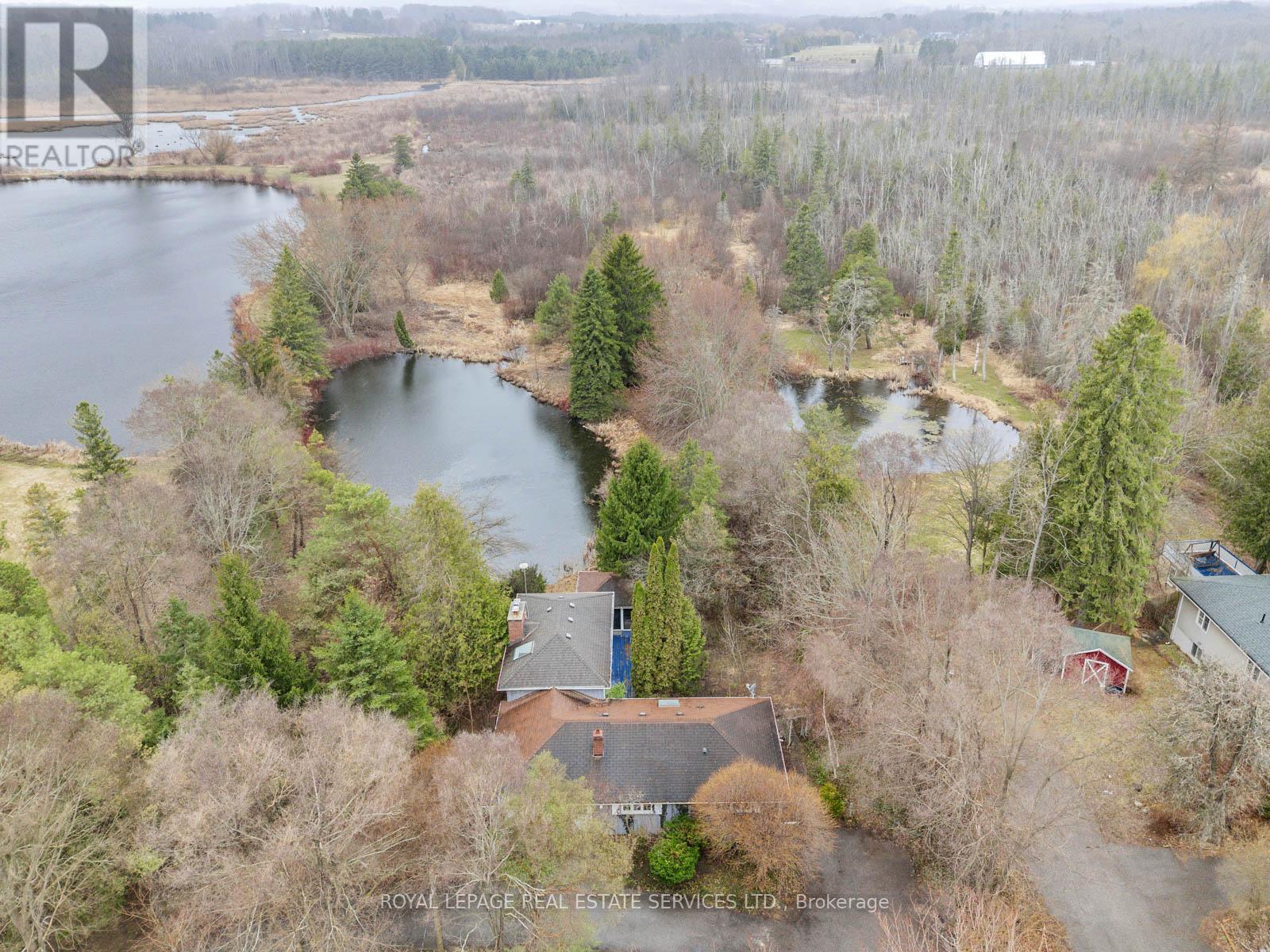 












15754 HEART LAKE ROAD

,
Caledon,




Ontario
L7C2L2

