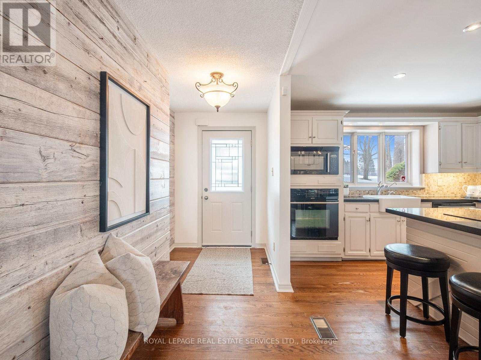 












15754 HEART LAKE ROAD

,
Caledon,




Ontario
L7C2L2

