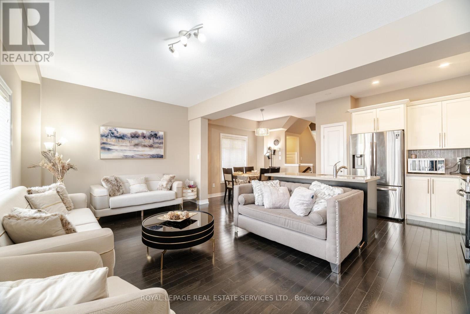 












139 ECHOVALLEY DRIVE

,
Hamilton,




Ontario
L8J0H1

