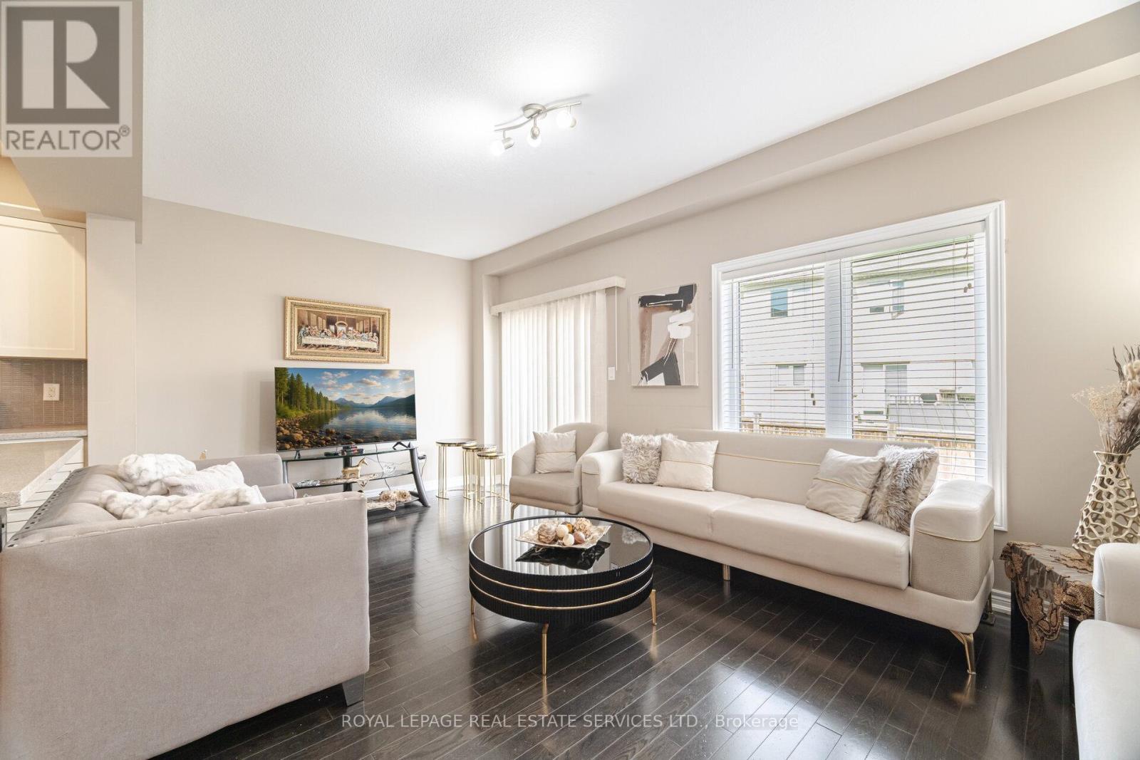 












139 ECHOVALLEY DRIVE

,
Hamilton,




Ontario
L8J0H1

