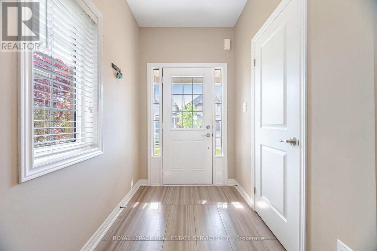 












139 ECHOVALLEY DRIVE

,
Hamilton,




Ontario
L8J0H1

