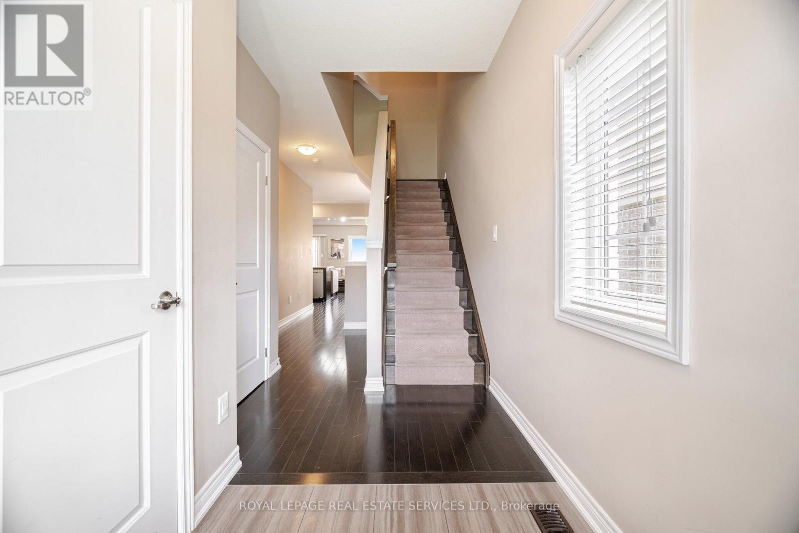 












139 ECHOVALLEY DRIVE

,
Hamilton,




Ontario
L8J0H1

