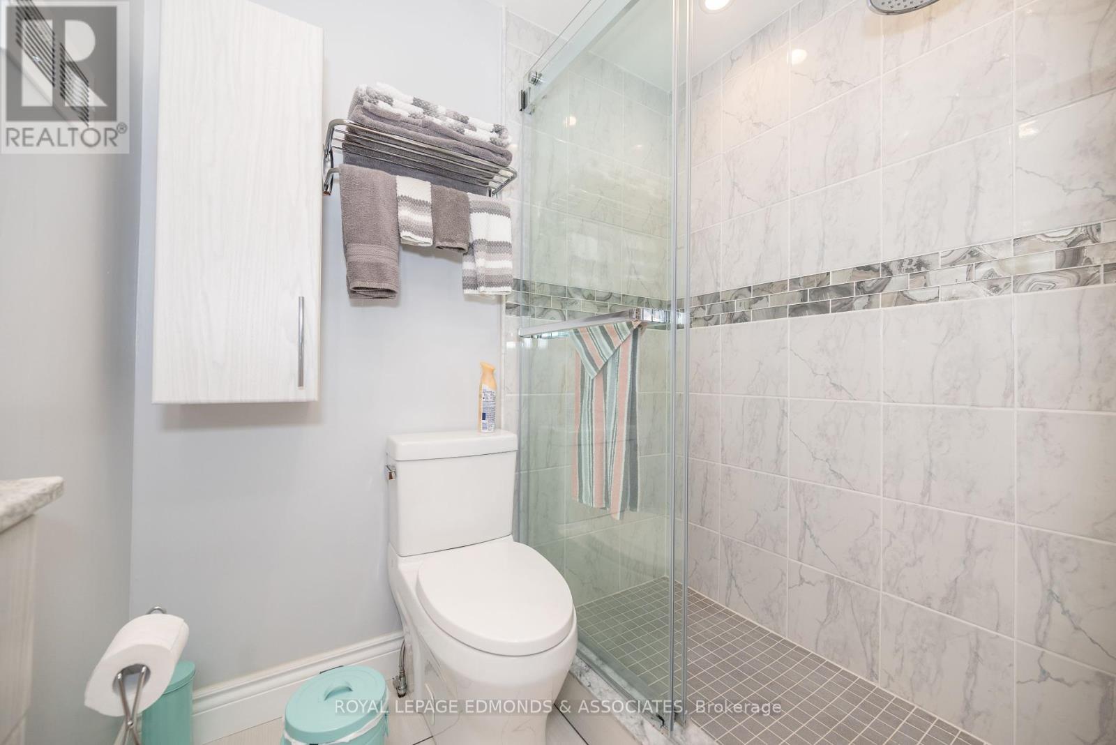 












9 HERITAGE DRIVE

,
Petawawa,




Ontario
K8H3J5

