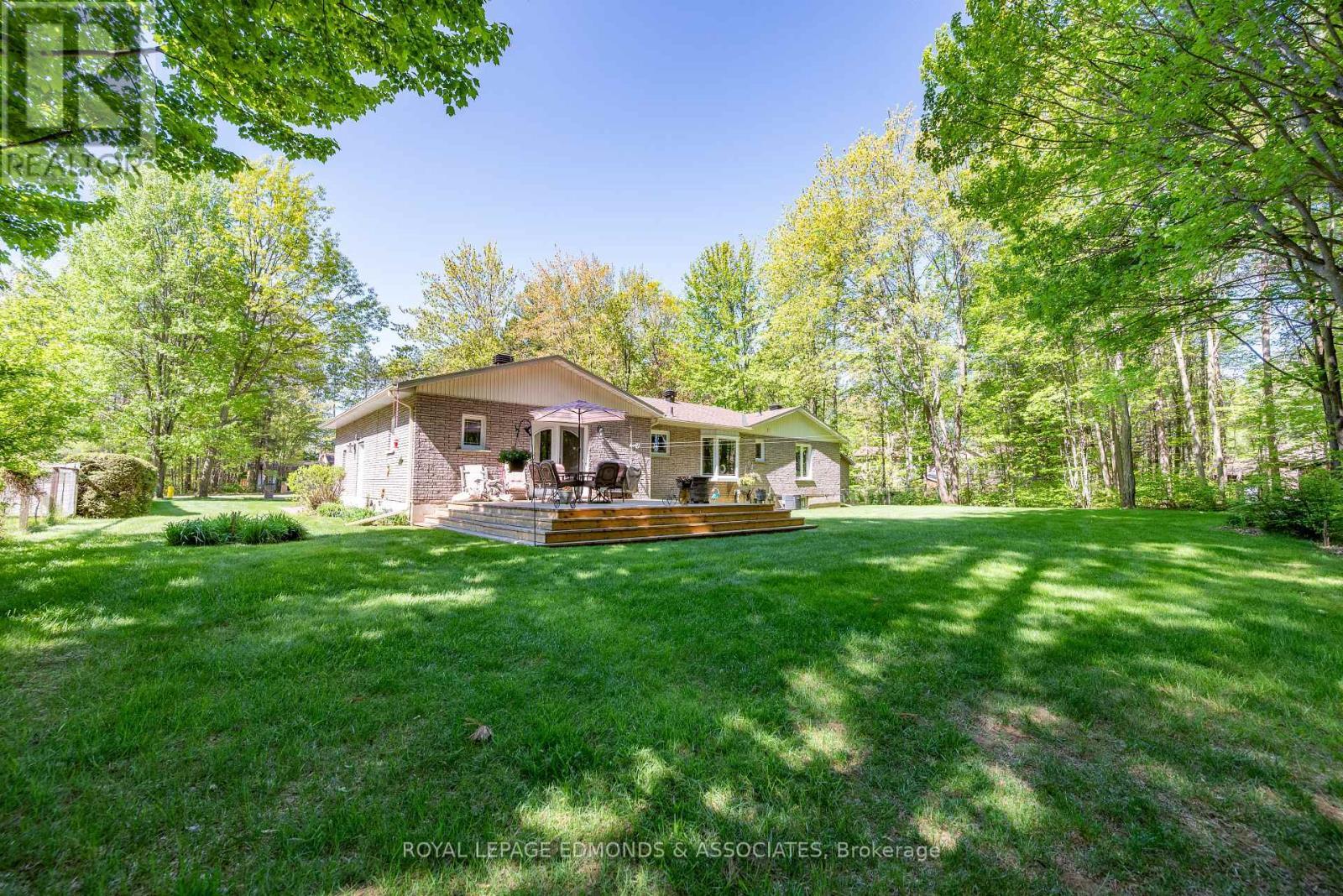 












9 HERITAGE DRIVE

,
Petawawa,




Ontario
K8H3J5

