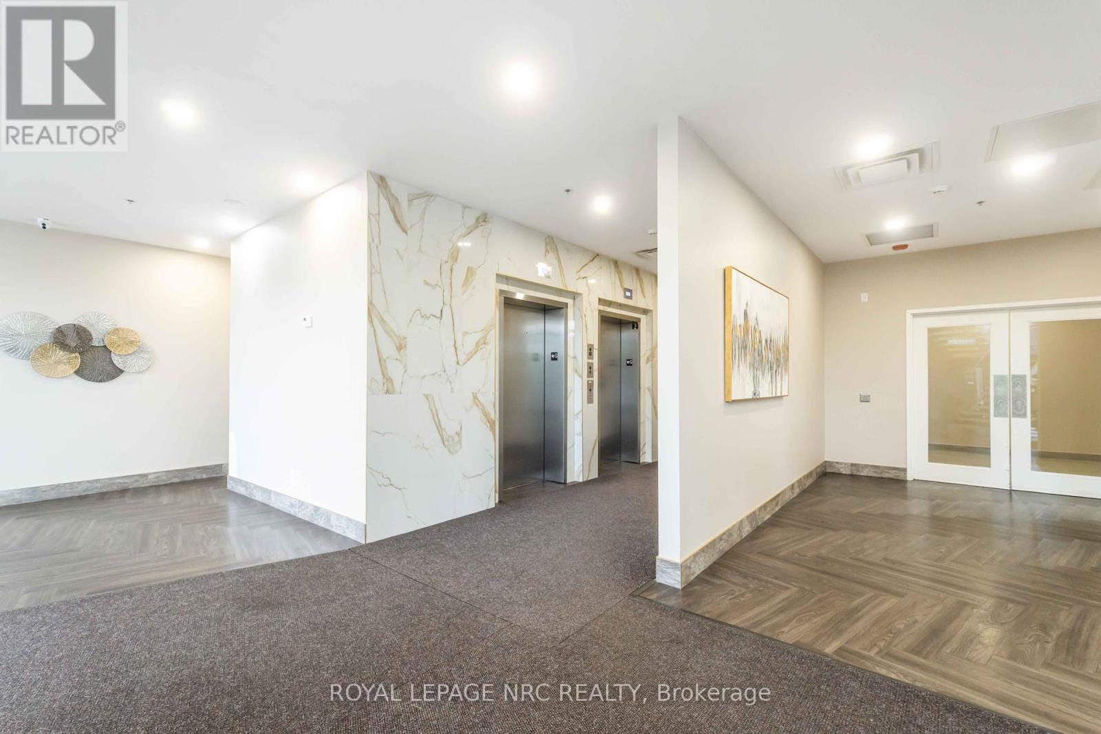 












905 - 7711 GREEN VISTA GATE

,
Niagara Falls (Oldfield),




Ontario
L2G0Y9

