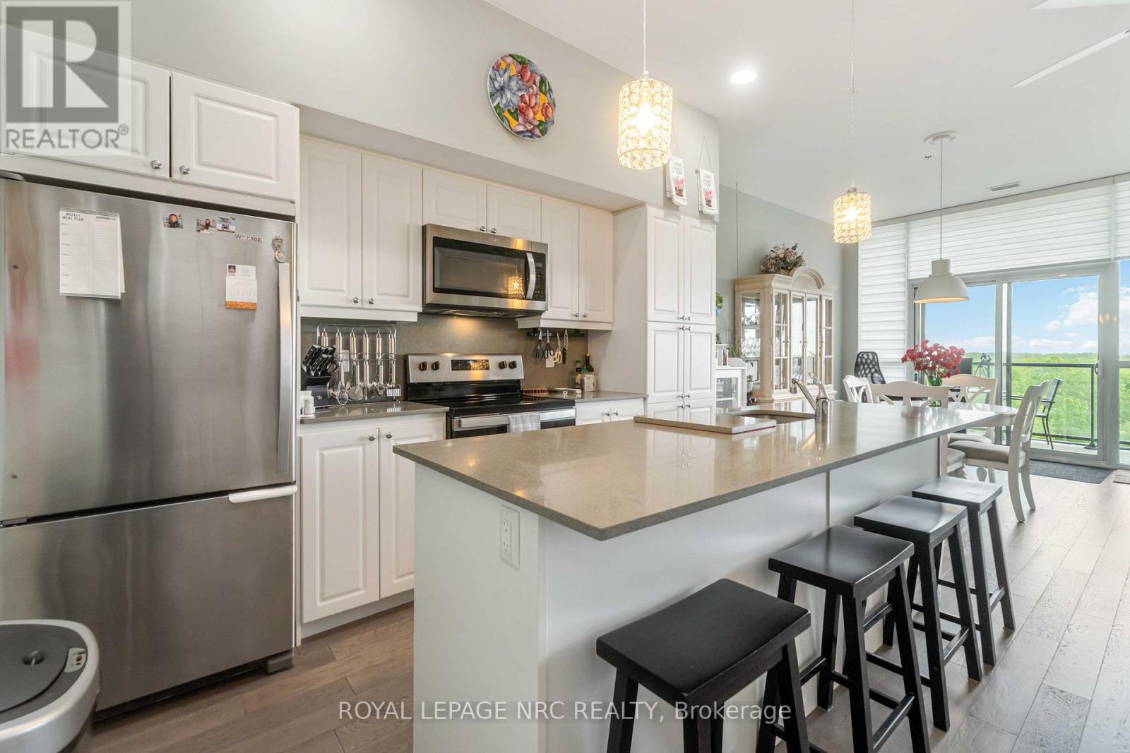 












905 - 7711 GREEN VISTA GATE

,
Niagara Falls (Oldfield),




Ontario
L2G0Y9

