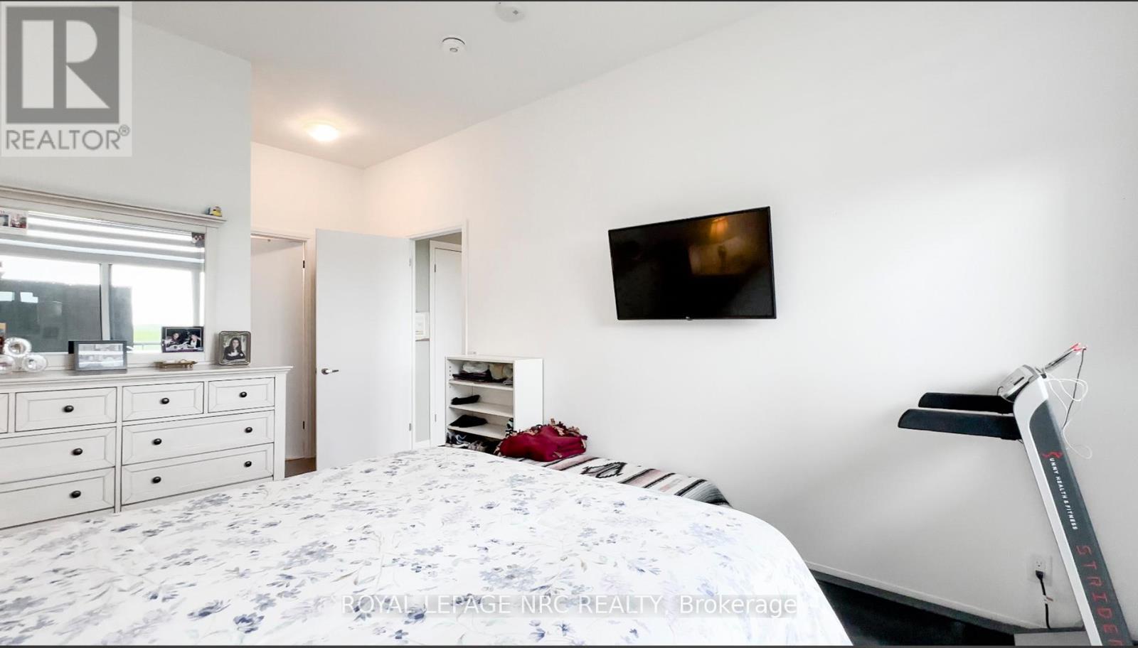 












905 - 7711 GREEN VISTA GATE

,
Niagara Falls (Oldfield),




Ontario
L2G0Y9

