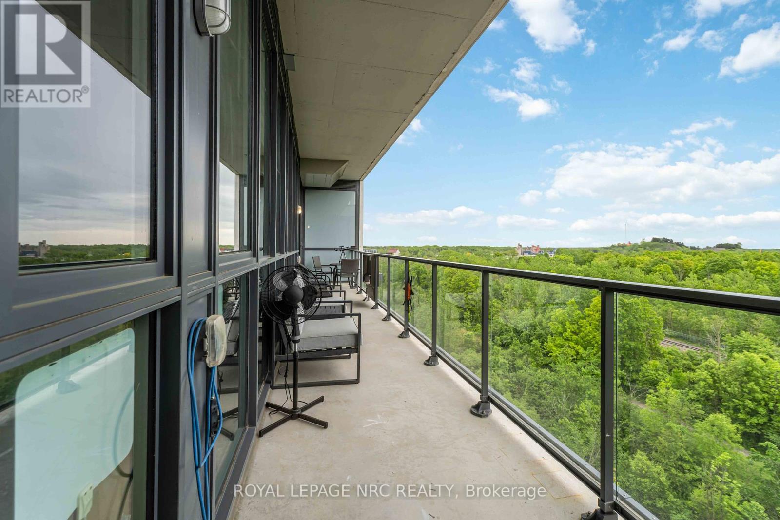 












905 - 7711 GREEN VISTA GATE

,
Niagara Falls (Oldfield),




Ontario
L2G0Y9

