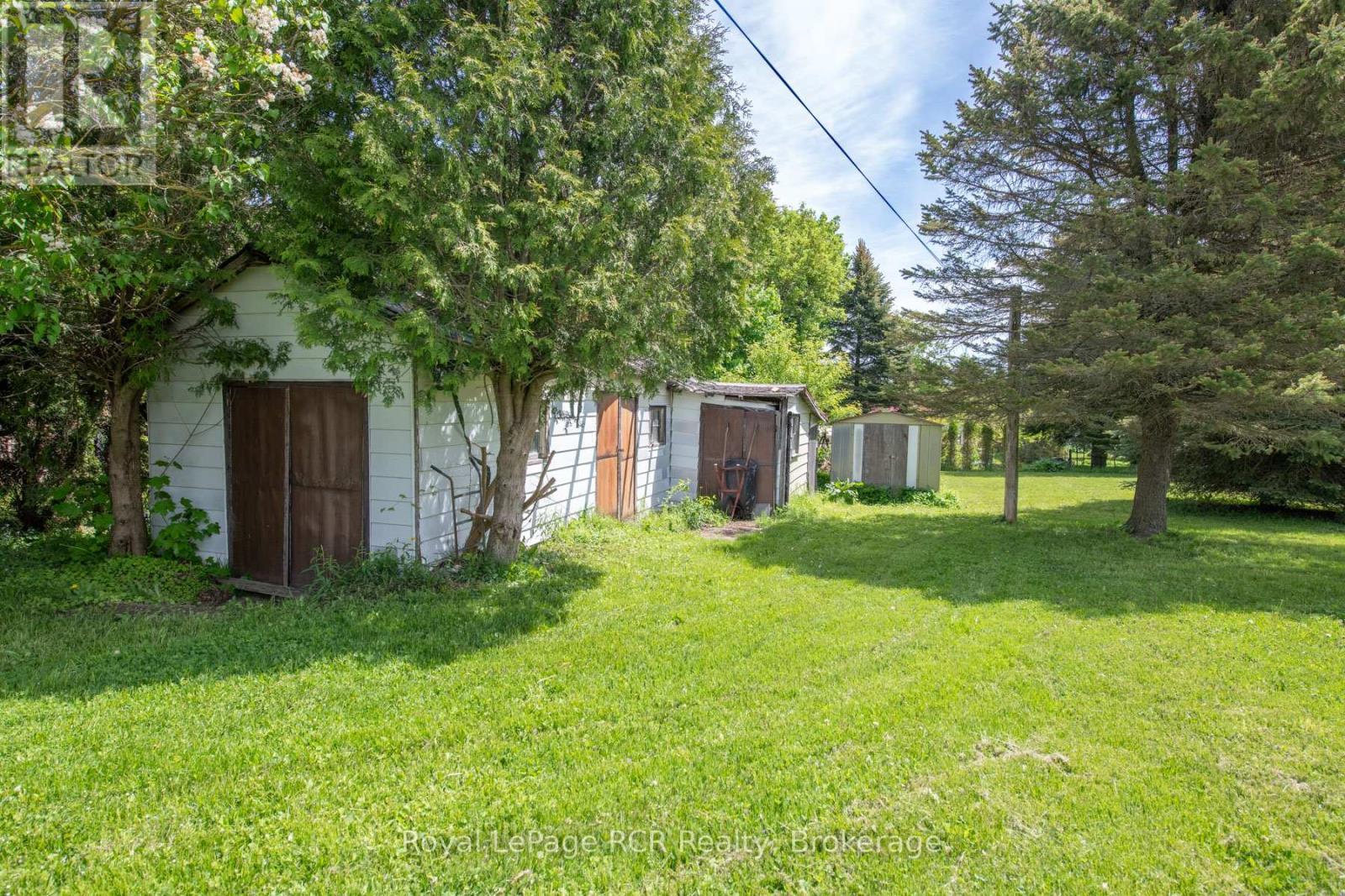












450 JAMES STREET W

,
Wellington North (Mount Forest),




Ontario
N0G2L3

