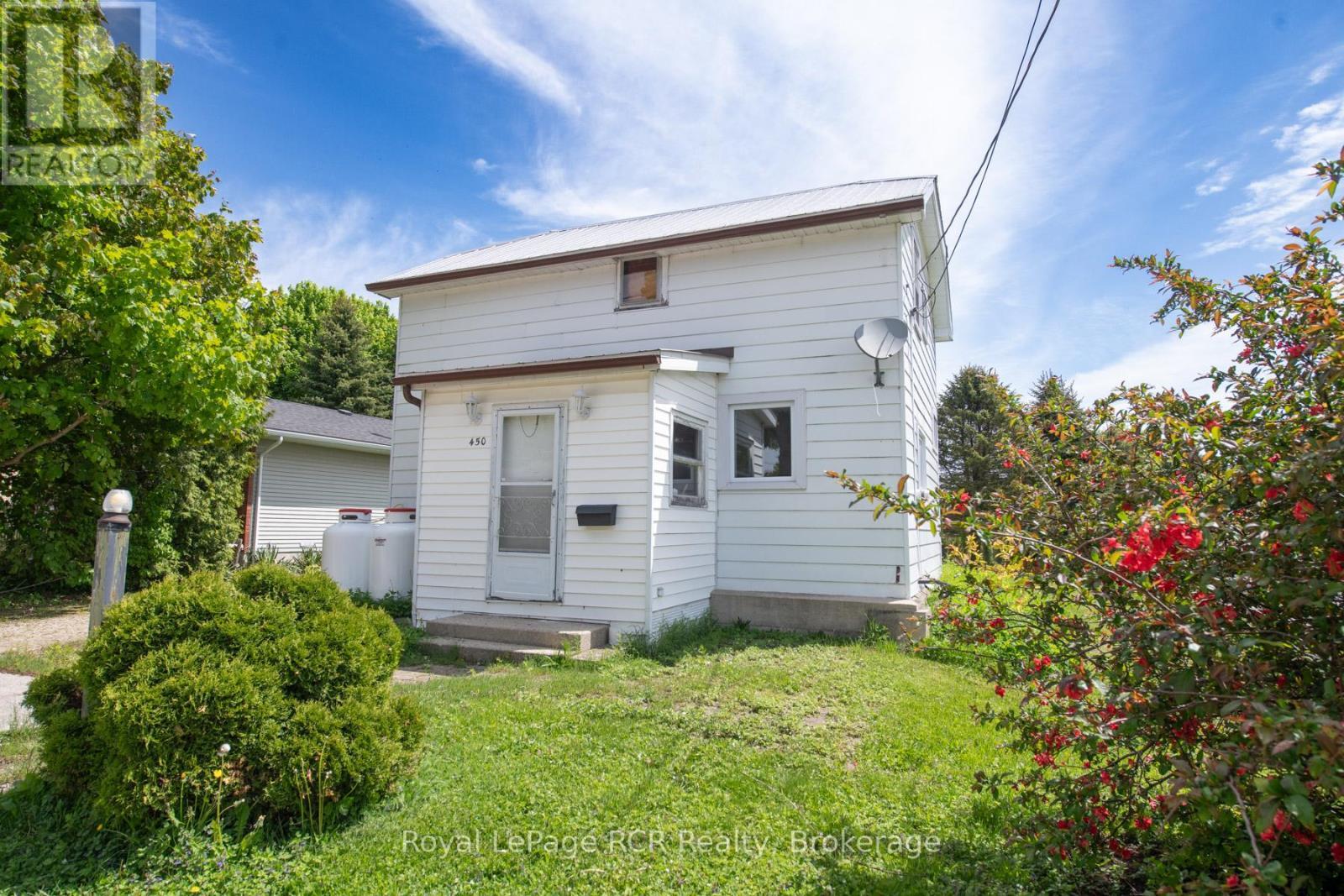 












450 JAMES STREET W

,
Wellington North (Mount Forest),




Ontario
N0G2L3

