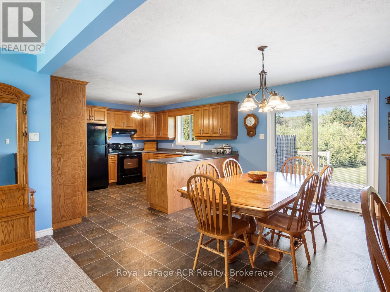 












280 SOMERS STREET

,
Georgian Bluffs,




Ontario
N4K6V5

