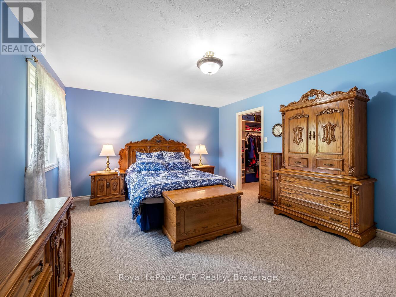 












280 SOMERS STREET

,
Georgian Bluffs,




Ontario
N4K6V5

