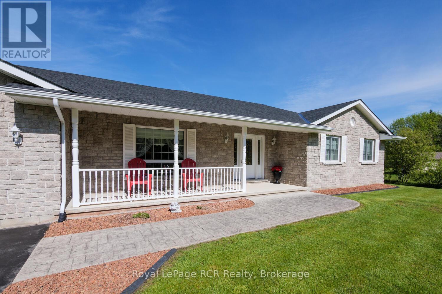 












280 SOMERS STREET

,
Georgian Bluffs,




Ontario
N4K6V5

