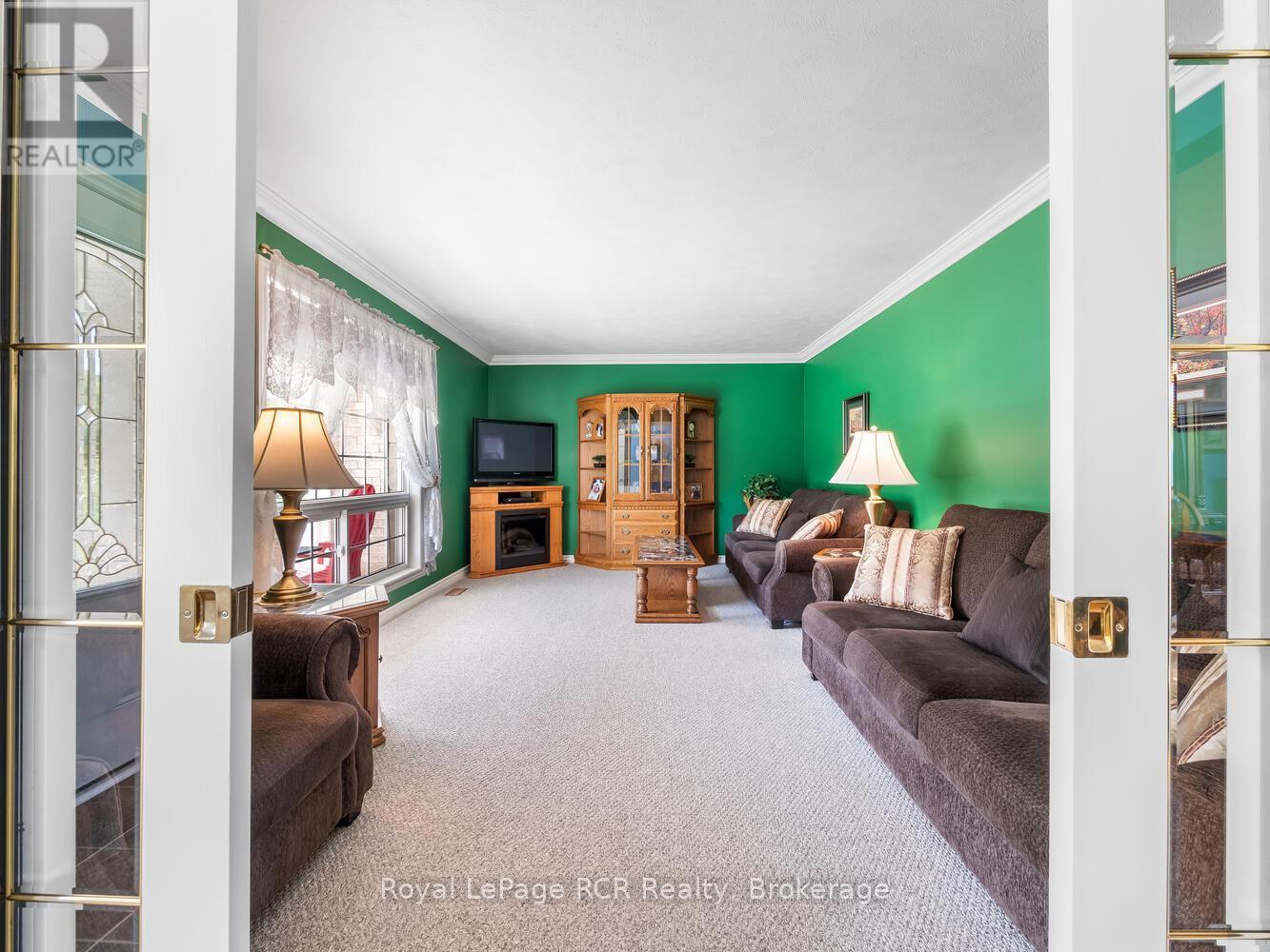 












280 SOMERS STREET

,
Georgian Bluffs,




Ontario
N4K6V5

