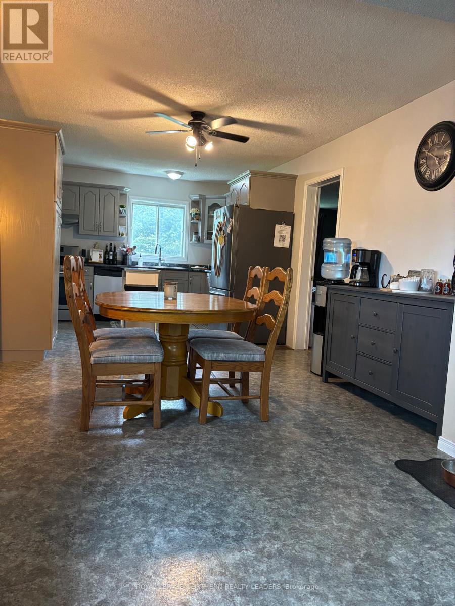 












5 ALGONQUIN ROAD

,
Cochrane,




Ontario
P0L1C0

