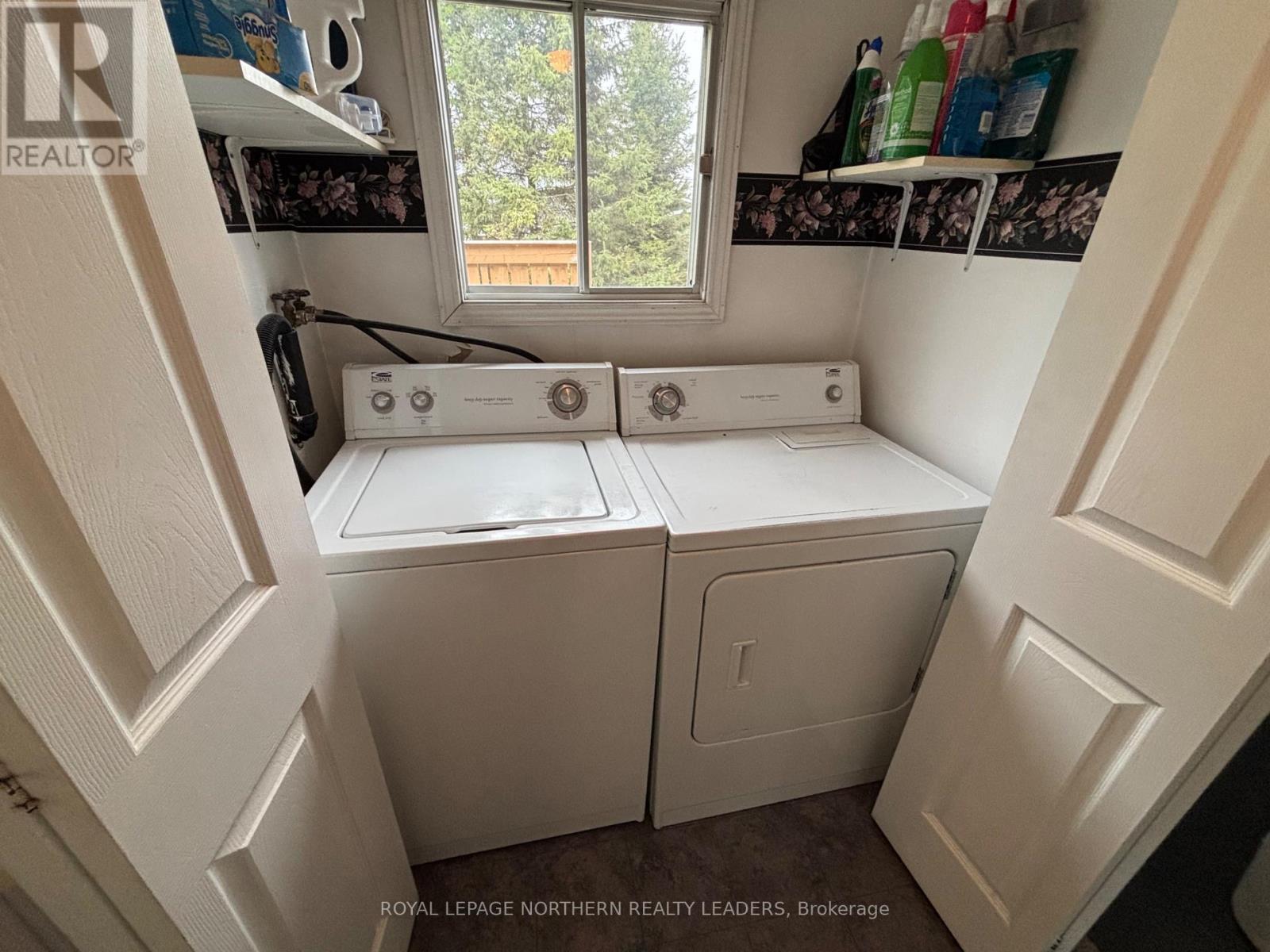 












5 ALGONQUIN ROAD

,
Cochrane,




Ontario
P0L1C0

