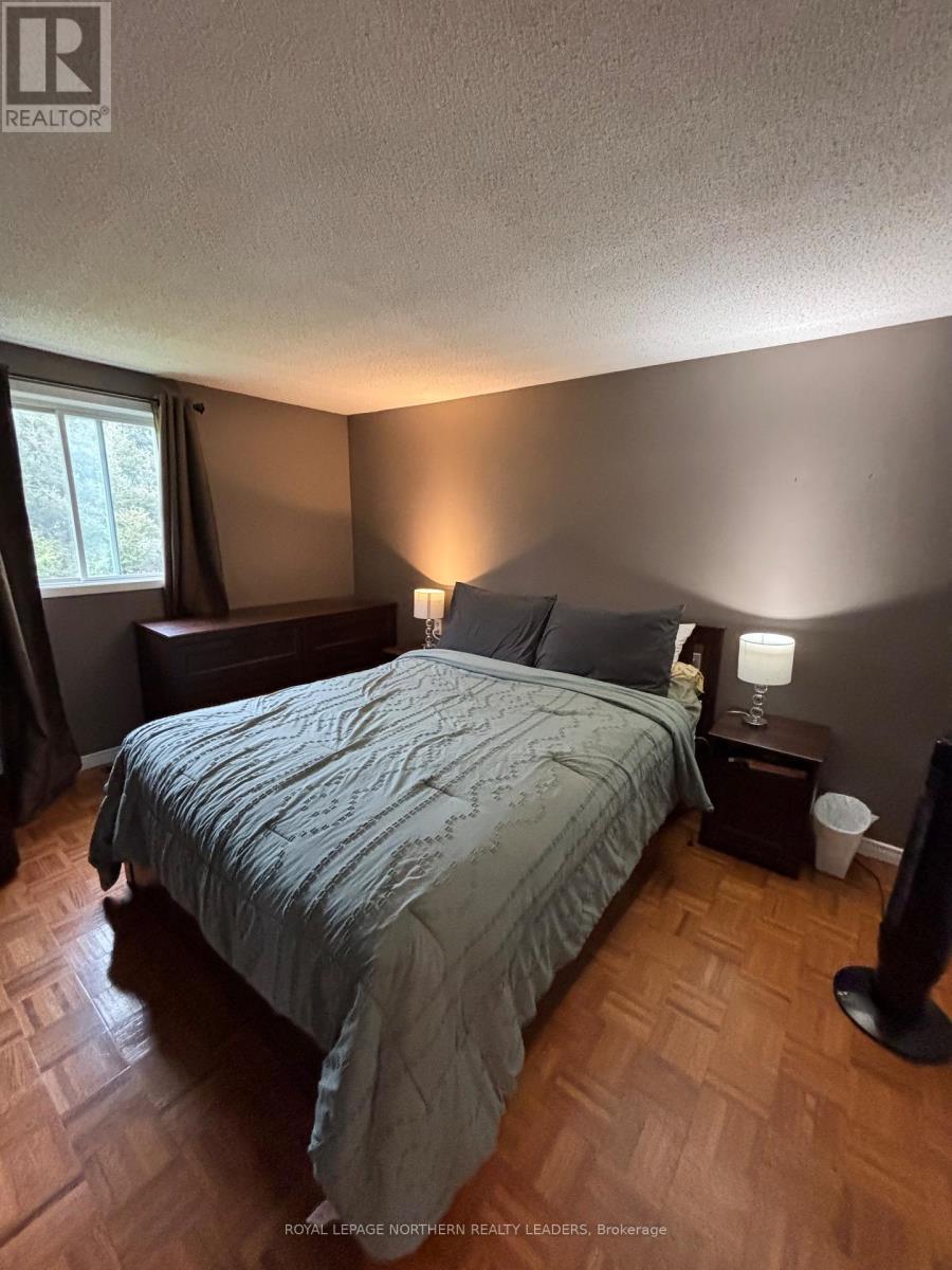 












5 ALGONQUIN ROAD

,
Cochrane,




Ontario
P0L1C0


