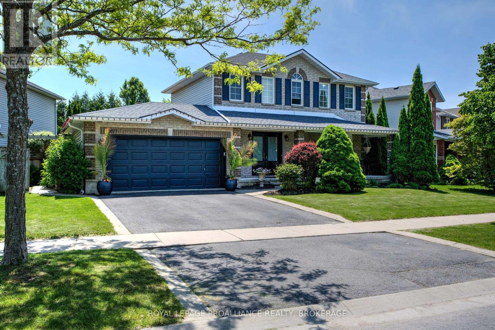 












1057 WISE STREET

,
Kingston (North of Taylor-Kidd Blvd),




Ontario
K7P3E5

